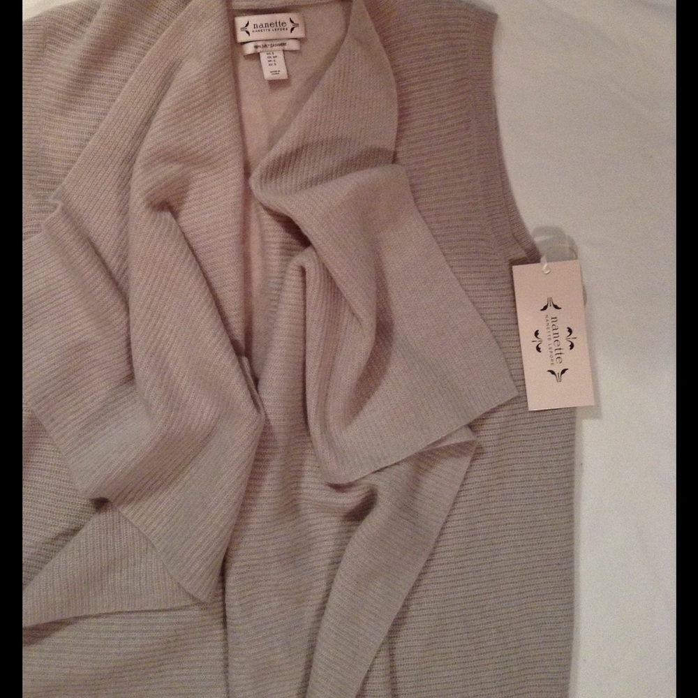Gorgeous Nanette Lepore Cashmere Sweater, Small - Picture 6 of 6