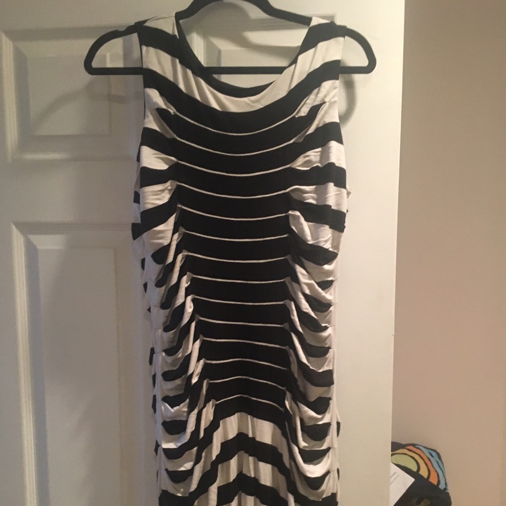 Betsy Johnson midi dress