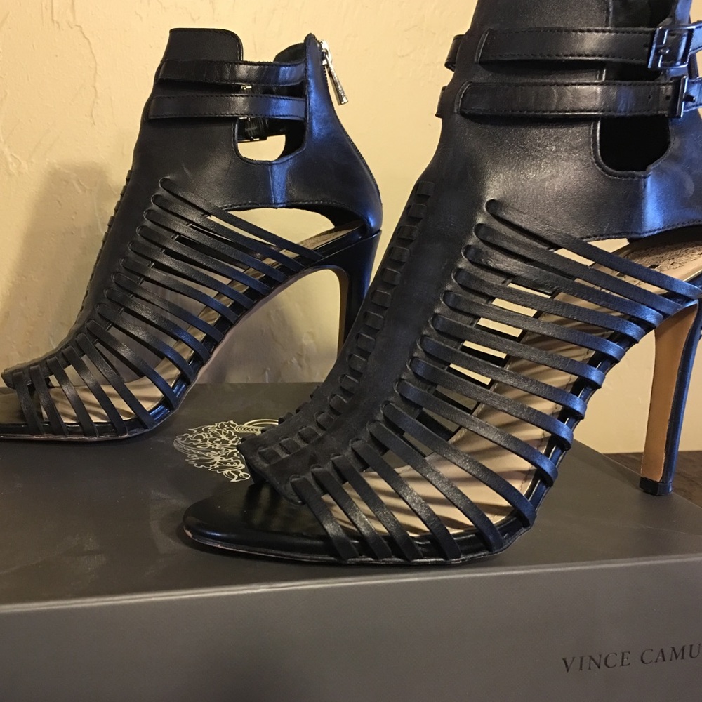 Vince Camuto Black Soft Calf Booties VV-KIPPER 9M
