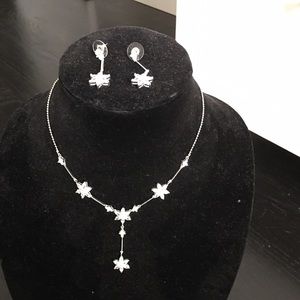 Necklace/Earring set