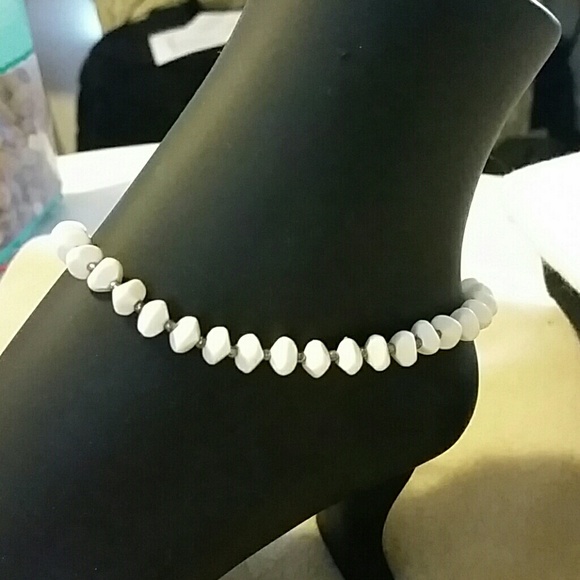 Anklet - Picture 1 of 1