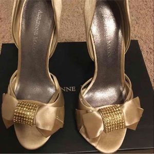 Adrianne Maloof heels