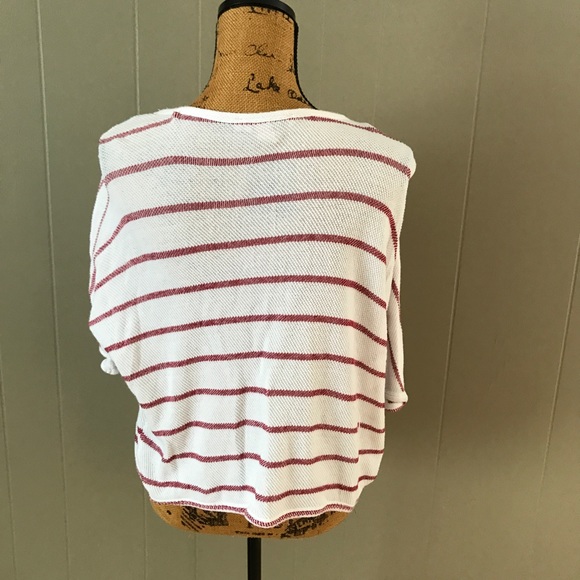 Forever 21 Contemporary Top - Picture 2 of 4