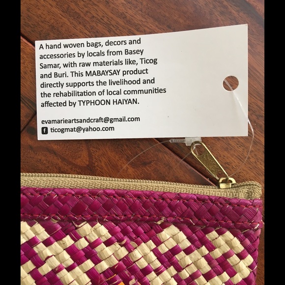 Mabaysay Tribal Squares Ticog Straw Fiber Clutch - Picture 5 of 5