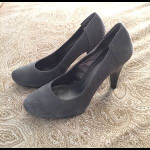 Grey heels