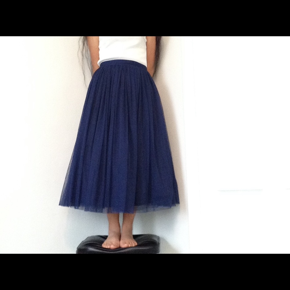 SOLD Asos tulle skirt - Picture 4 of 8
