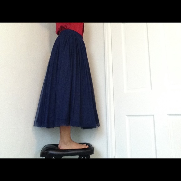 SOLD Asos tulle skirt - Picture 5 of 8