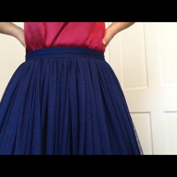 SOLD Asos tulle skirt - Picture 6 of 8