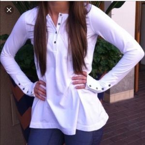 Lululemon ride on Henley size 8