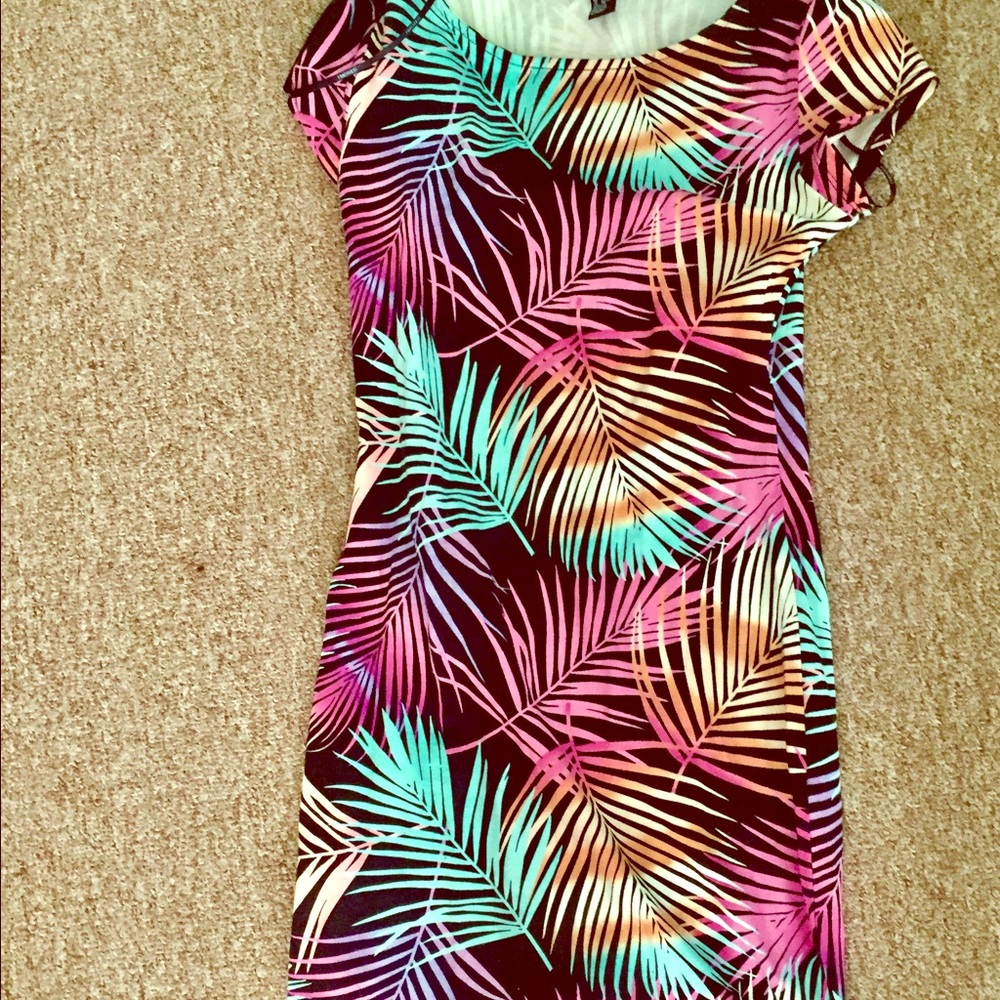 Multi colored palm leaves pattern dress