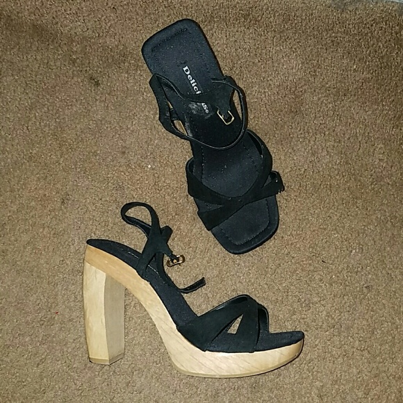 delicious Shoes - Black wooden sandals 8