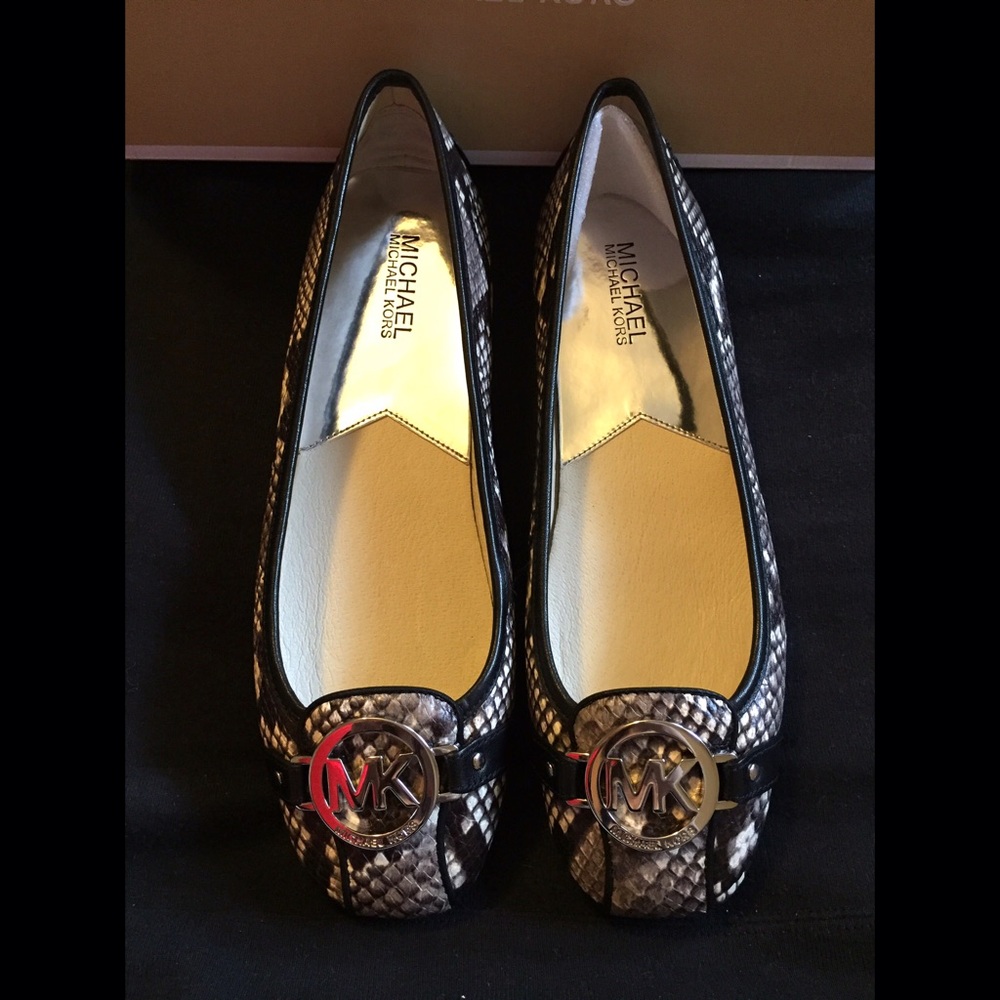 New! Michael Kors Snakeskin Flats