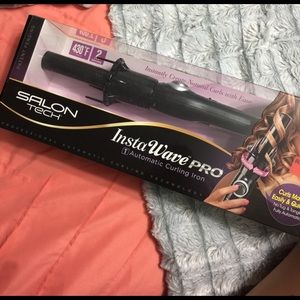 Automatic curling iron