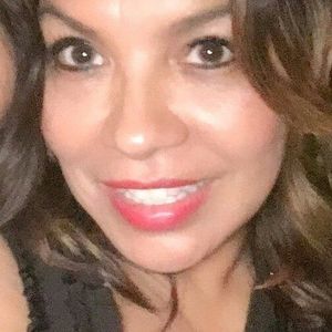 Meet your Posher, Joyce