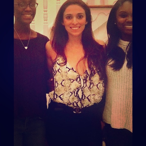 Meet your Posher, Ayla - Picture 6 of 8