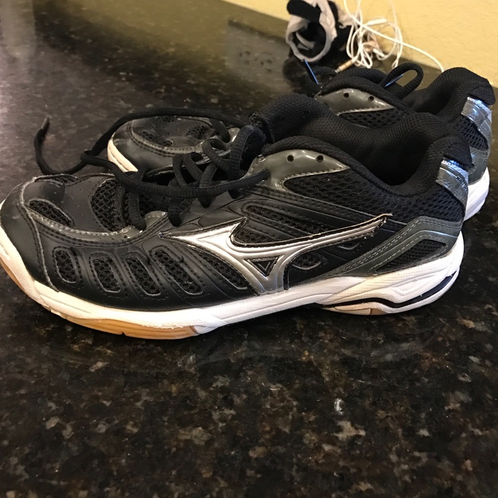 Mizuno Sneakers