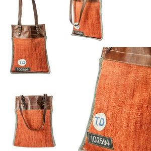 The Barrel Shack The Sanders Bag