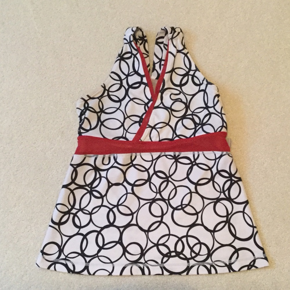 Lululemon tank