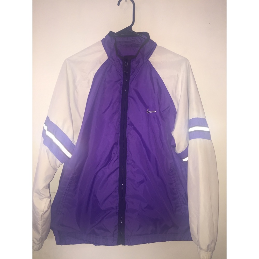 NIKE WINDBREAKER