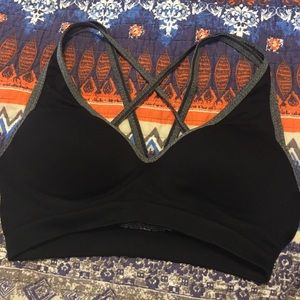 PINK Victoria Secret sports bra