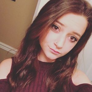 Meet your Posher, Paige