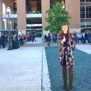 Meet your Posher, Emily