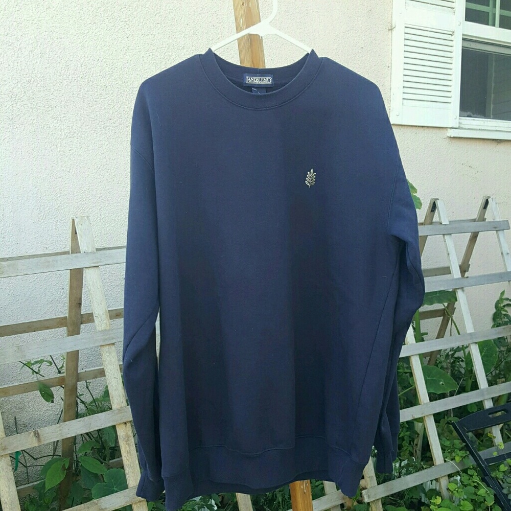 Lands' End Sweater Crewneck w Embroidery Detail