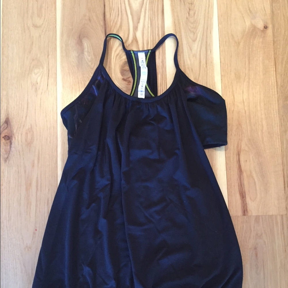 Lululemon No Limits Tank size 10
