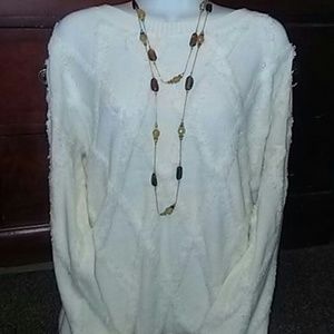 CHARMING CHARLIE CREAM SWEATER SZ XL