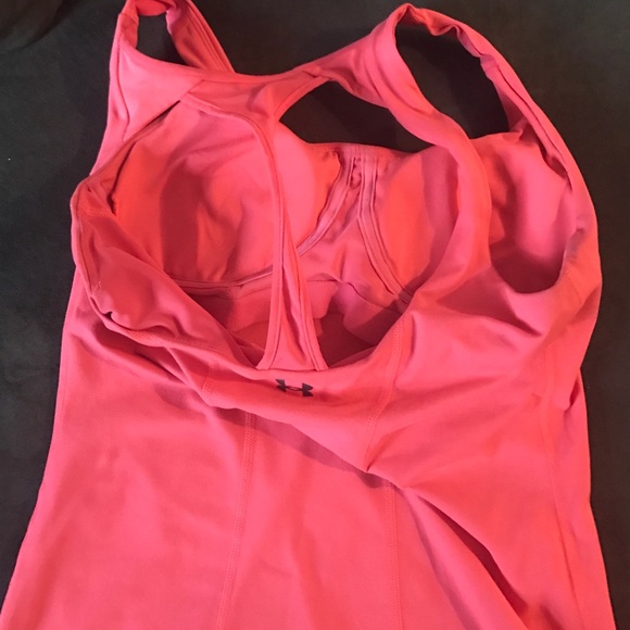 Bright coral Under Armour yoga tank - Picture 3 of 3