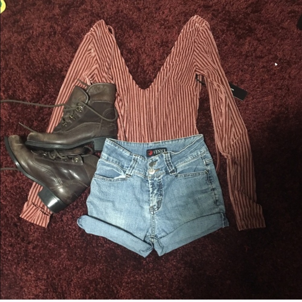 SOLD ITALIAN VINTAGE JEAN CUTOFFS