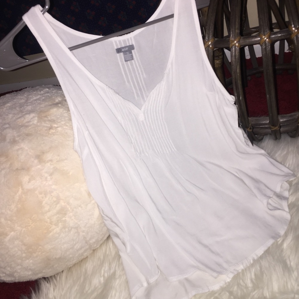 Aerie Tank
