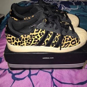 Cheetah adidas