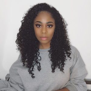 Meet your Posher, Alonzia