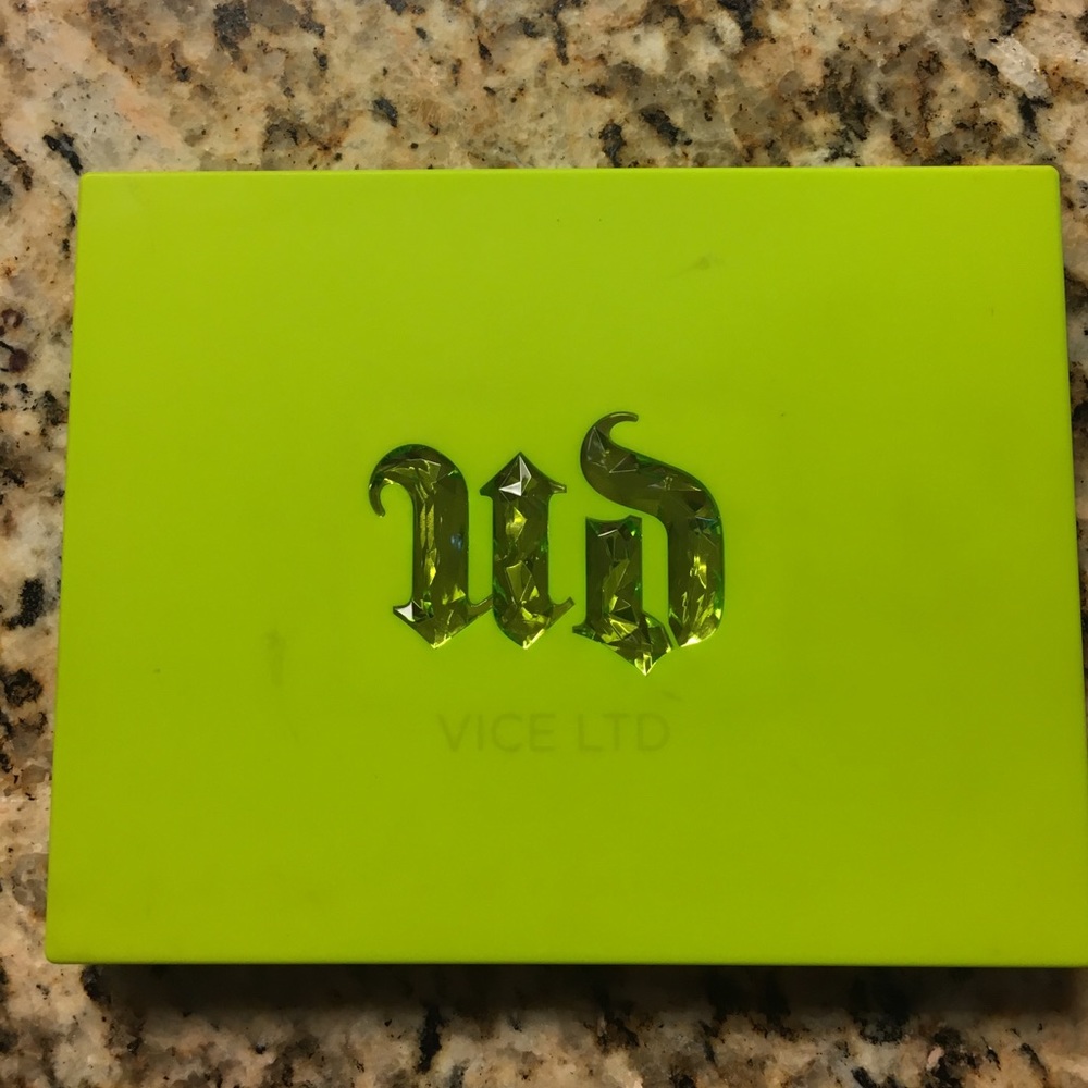 Urban Decay Vice LTD Pallet