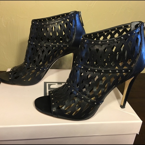 Ivanka Trump Black Leather Booties - 8.5M ITDYLAN - Picture 1 of 5