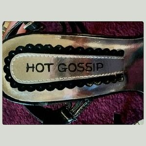 Hot Gossip Shoes - Hot Gossip Dressy Black T-Strap Mirror Sandals 7M Hot Gossip Shoes - Hot Gossip Dressy Black T-Strap Mirror Sandals 7M