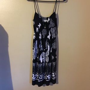 Black and white printed dress