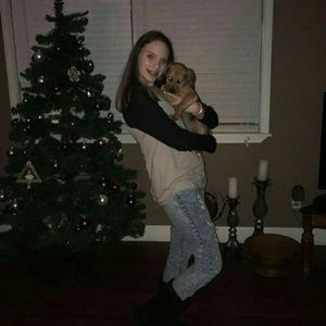 Meet your Posher, Hailey