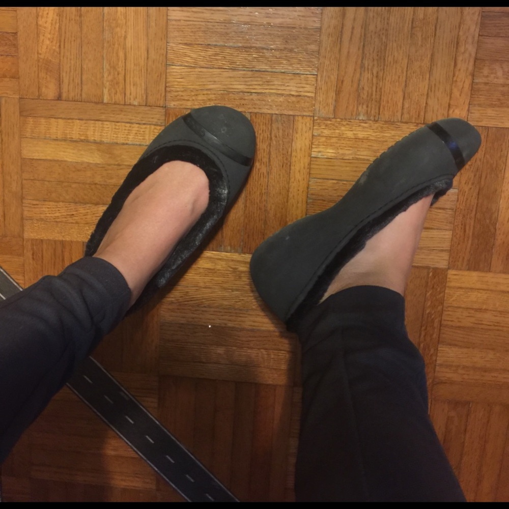 Black Crocs