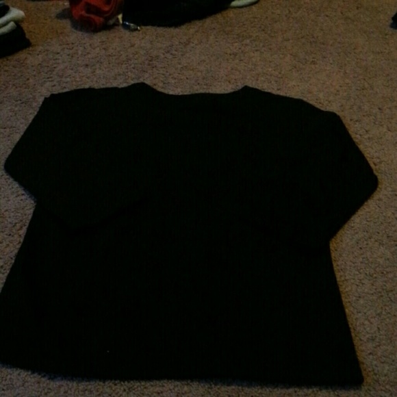 New black quarter length shirt - Picture 2 of 3