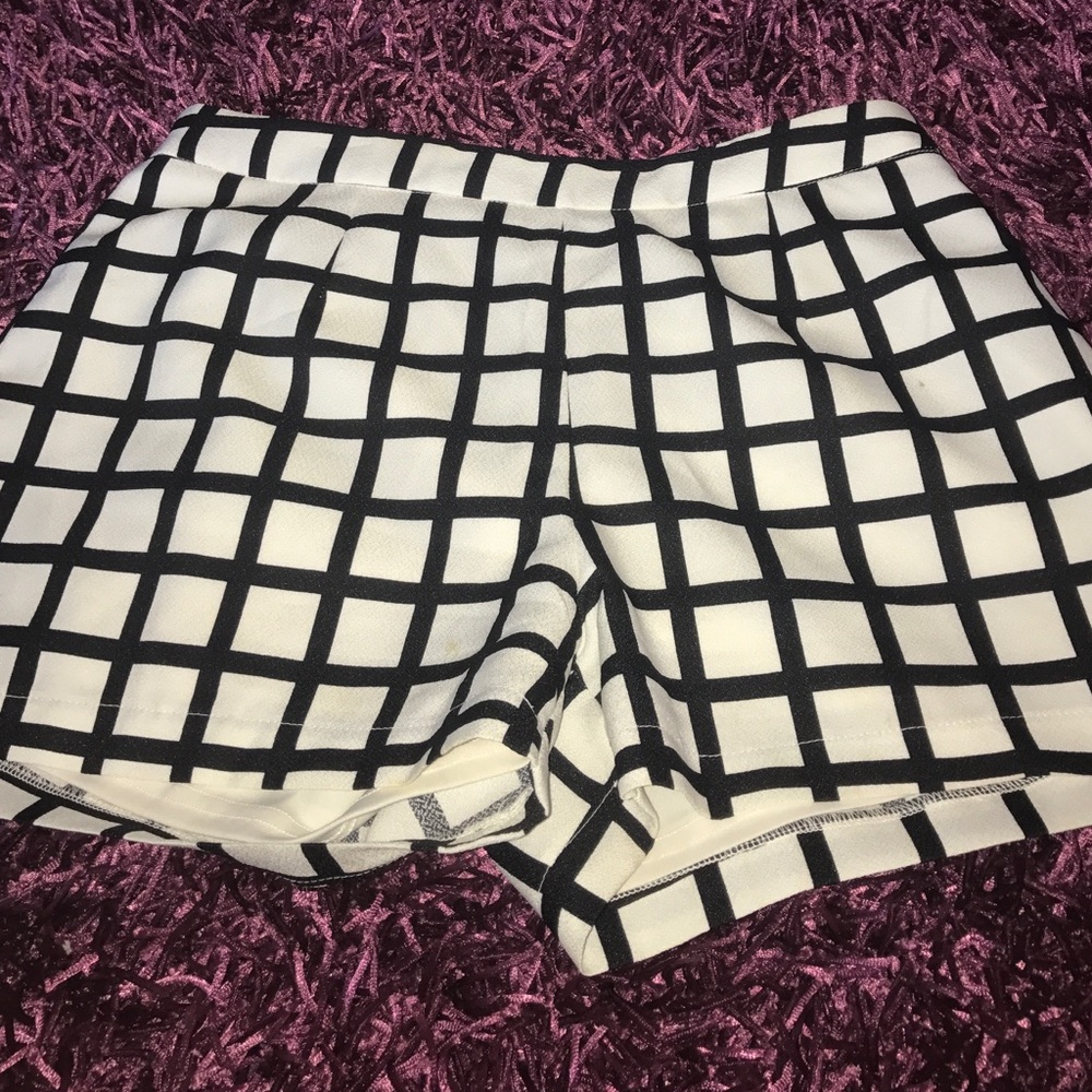 Forever21 high waisted shorts never worn