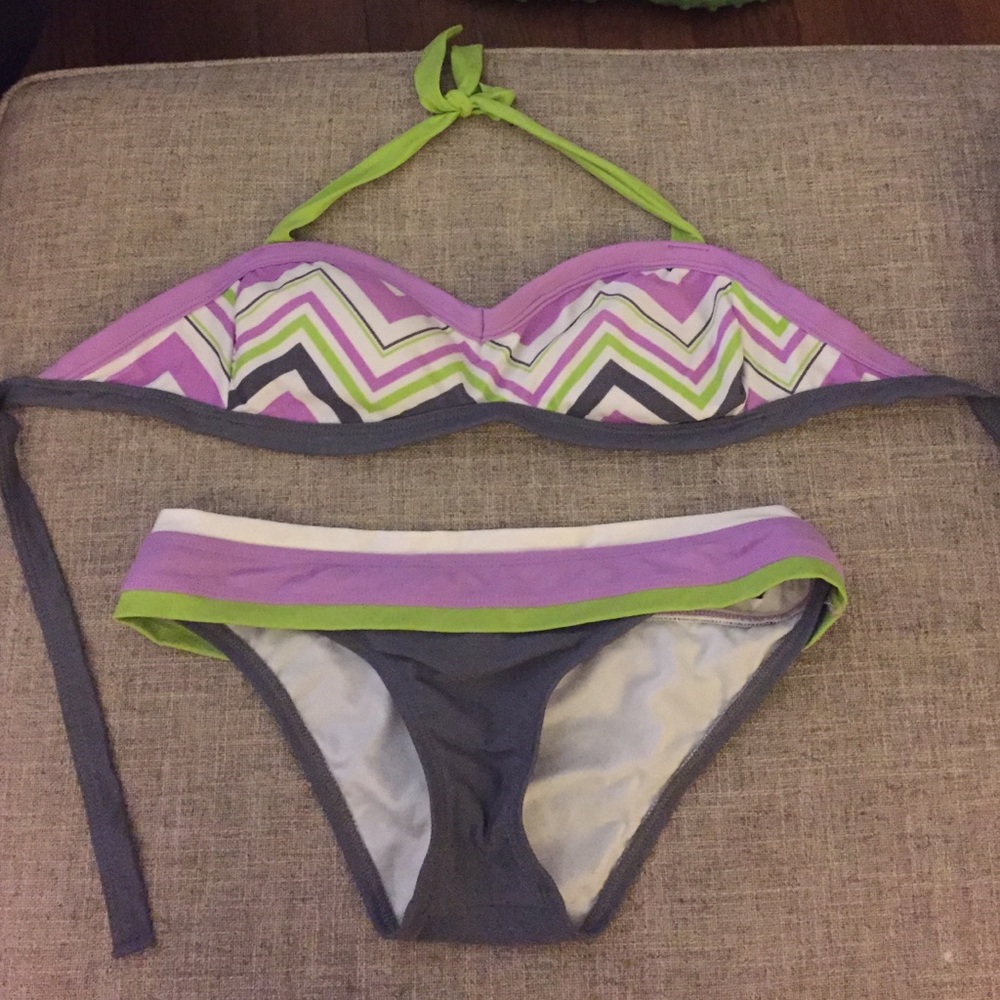 Bathing suit