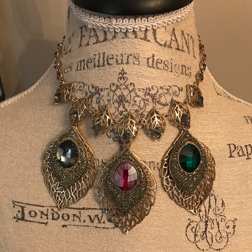 Statement necklace - Picture 2 of 4