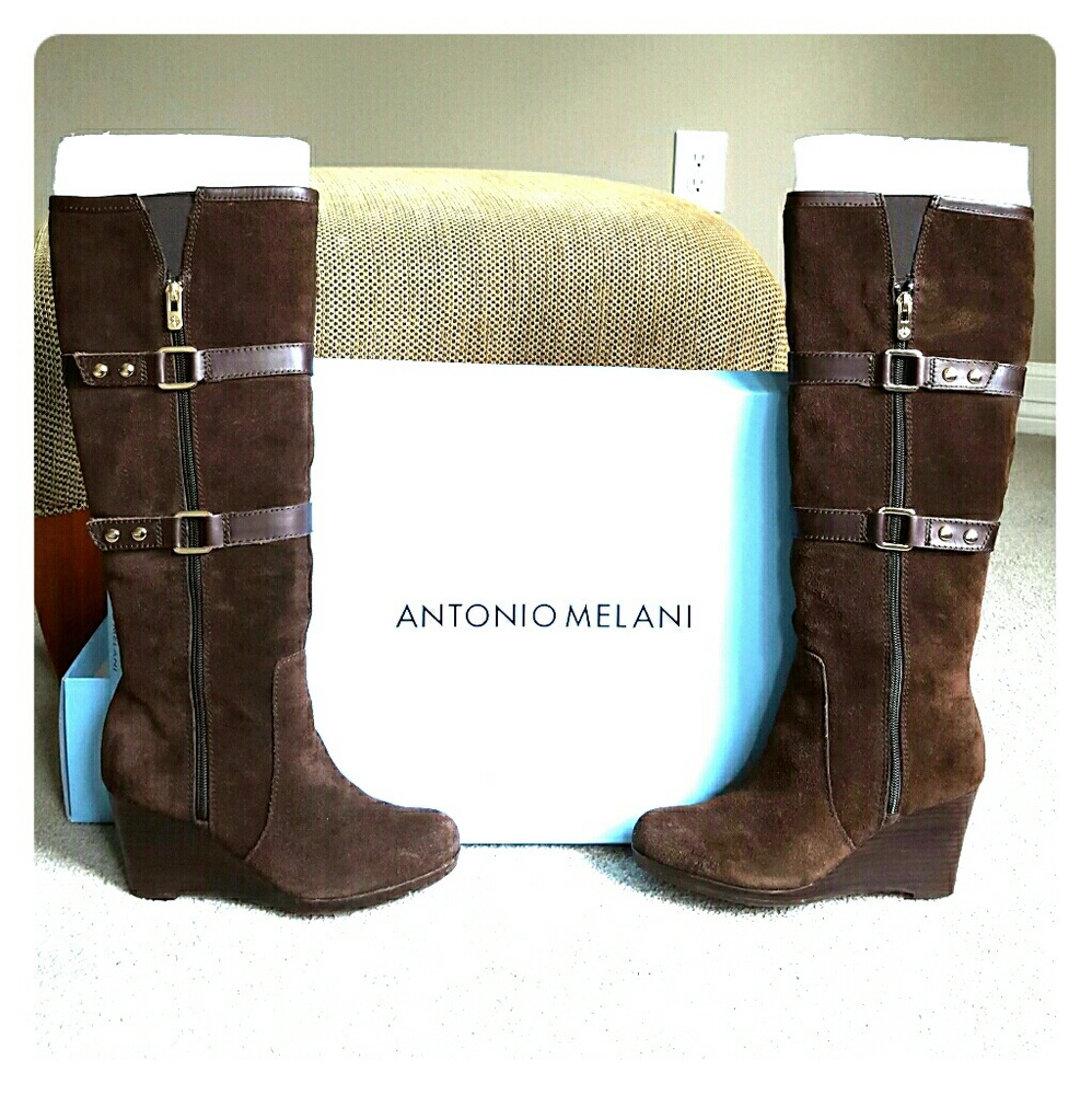 Antonio Melani brown suede boots