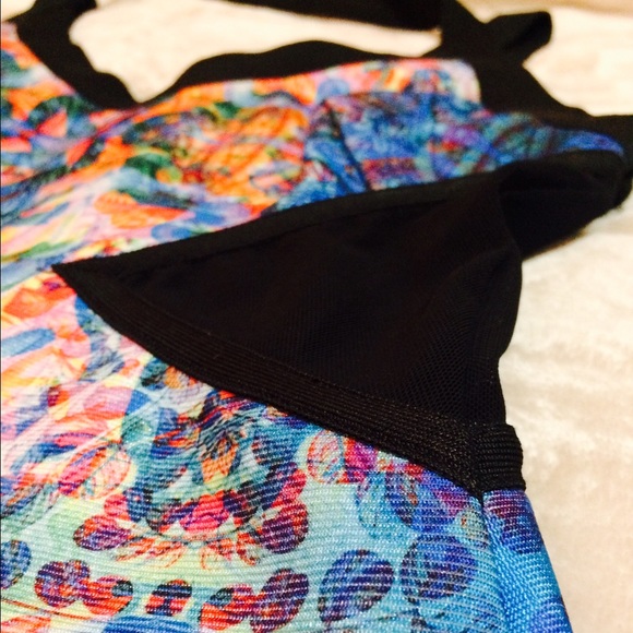 Technicolor Party Dress - Picture 2 of 3