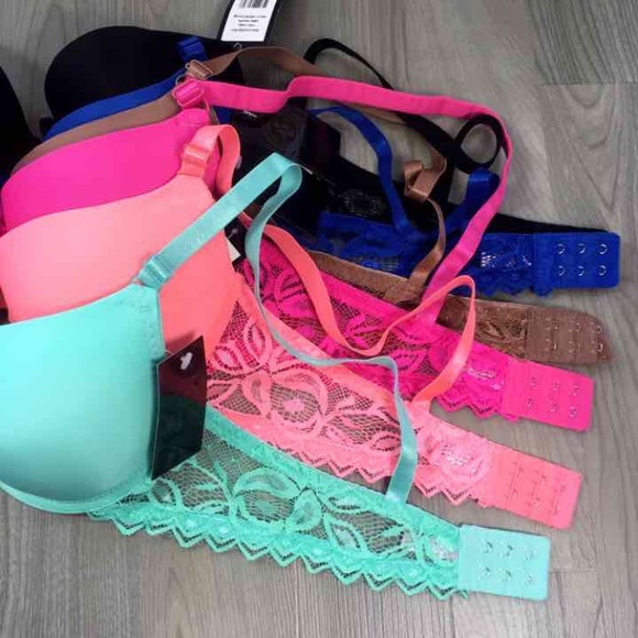 34B Bra Bundle - Picture 2 of 3