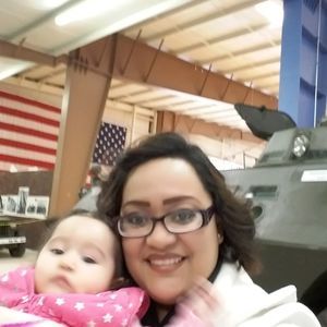 Meet your Posher, Lucy