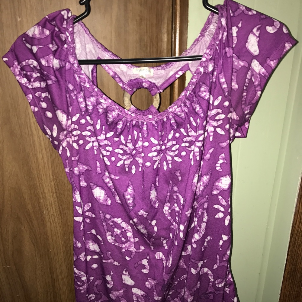 Maurice's shirt