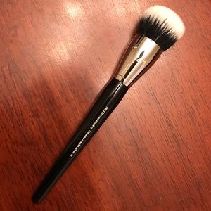 Sephora pro domed stippling brush #41